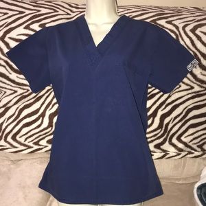 Dress a Med XS dark blue scrub top 💕